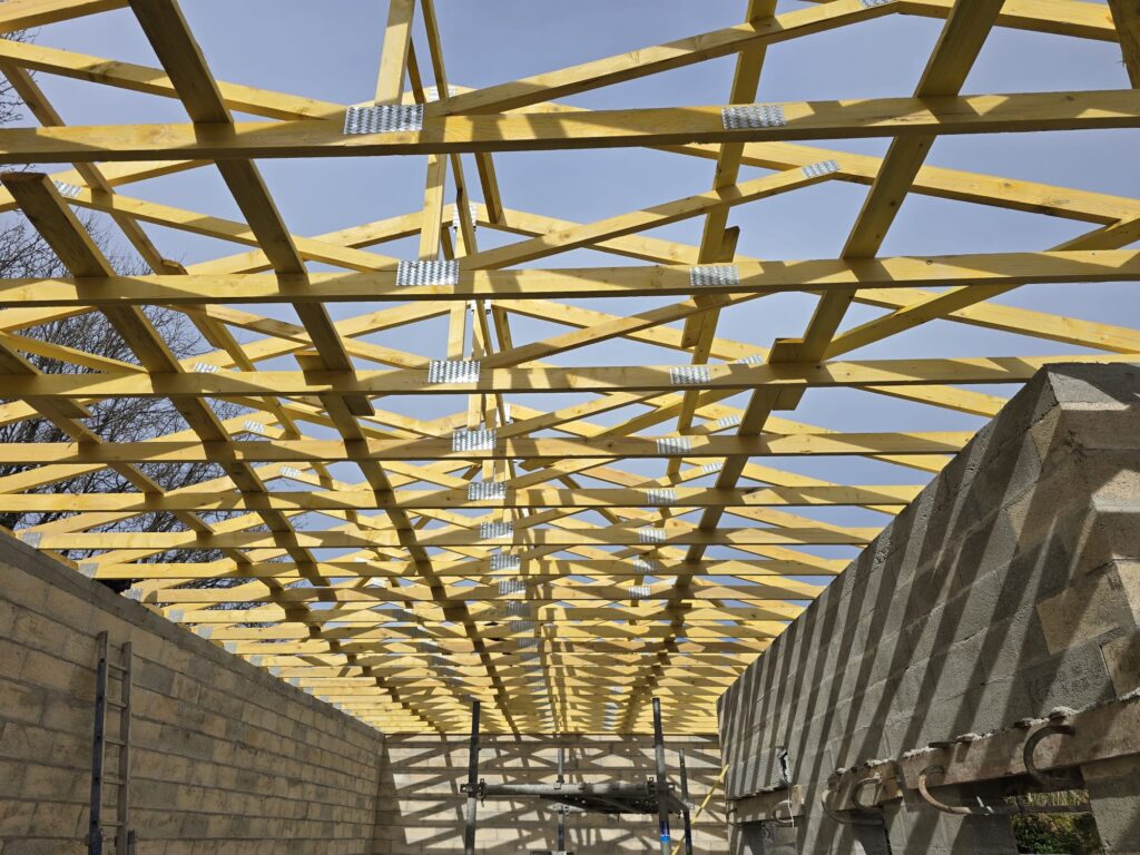 Pose de charpente bois près de Libourne